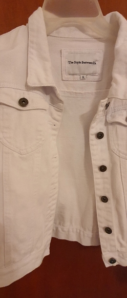The style between us - White Jean Jacket - Picture 2 of 6